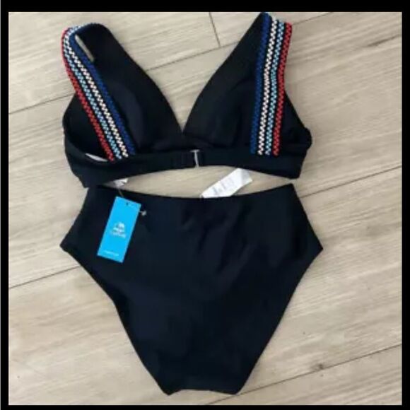 Cupshe Women's V Neck High Waist Bikini Sets Swimsuit, size Small, Black, NWT - Picture 2 of 5
